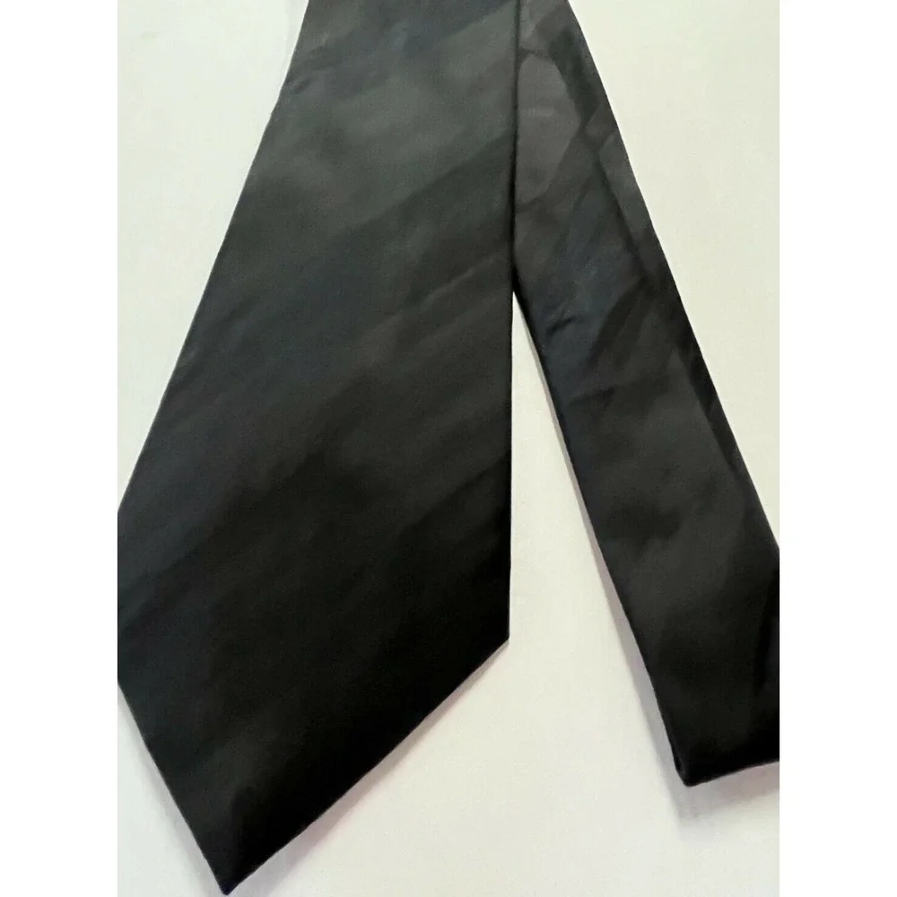 Mens Tie‎ Necktie Covington Accessory Black Tones Stripe Silk Stain Resistant